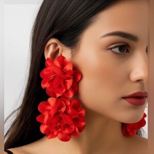 ✨NEW Elegant Red Floral Earrings